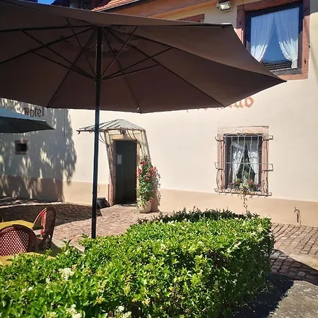 - - Wistub Le Passage سانت-ماري-أو-مين
