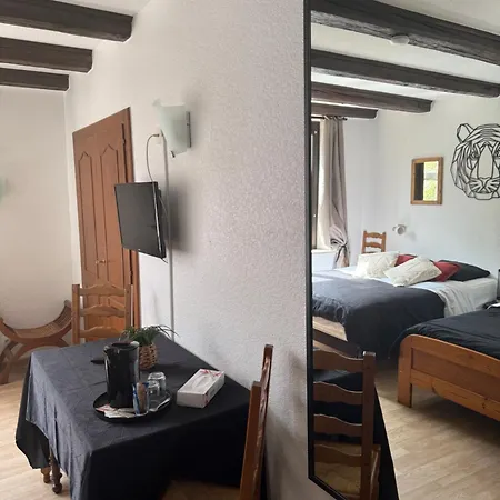 - Wistub Le Passage ホテル 2*