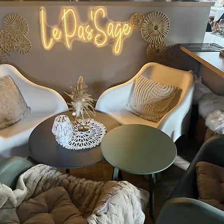 Hotell Wistub Le Passage